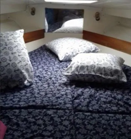 Laver 28 Botel